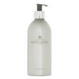 Molton Brown Infinite Bottle Coastal Cypress & Sea Fennel Bath & Shower Gel  400ml