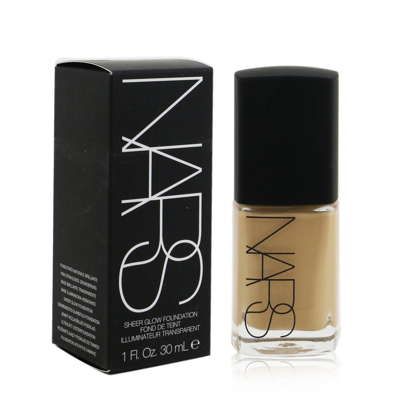 NARS Sheer Glow Foundation - Barcelona (Medium 4)  30ml/1oz