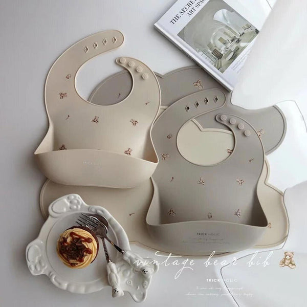 TRICK HOLIC Original Silicone Bib Vintage Bear *2 colours are available??Greige Bear?#baby food/Japanese Brand 1pc  Almond Bear - F