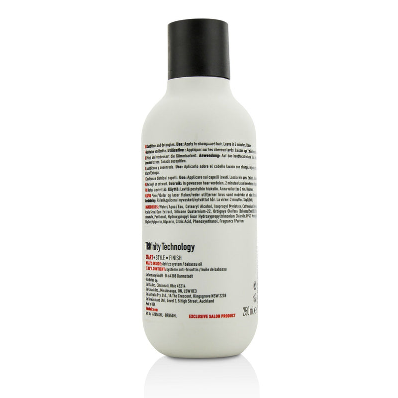 KMS California Tame Frizz Conditioner (Smoothing and Frizz Reduction) 