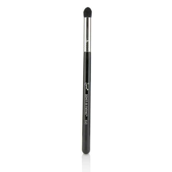 Sigma Beauty E43 Domed Blending Brush