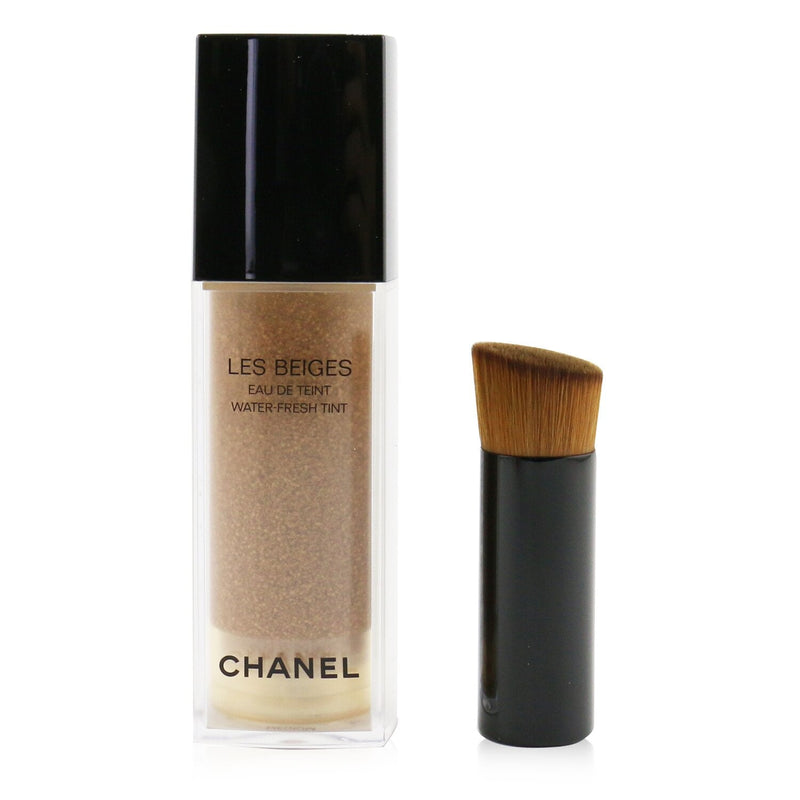 Chanel VITALUMIERE Moisture-Rich Radiance Fluid Makeup