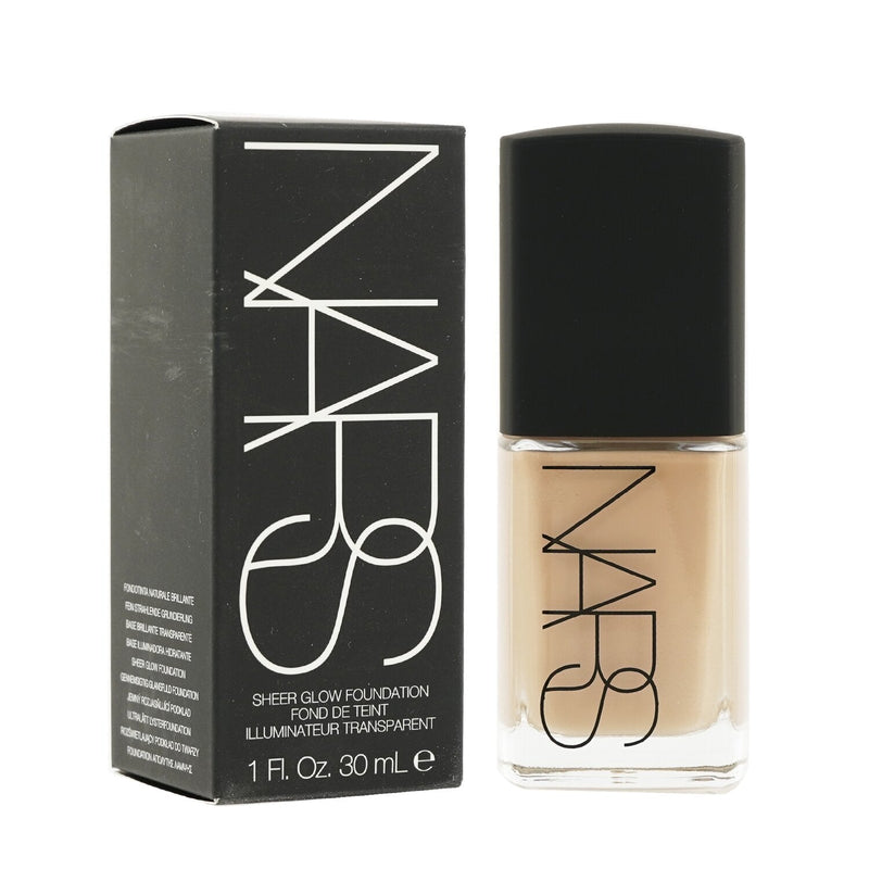 NARS Sheer Glow Foundation - Yukon (Light 2.5)  30ml/1oz