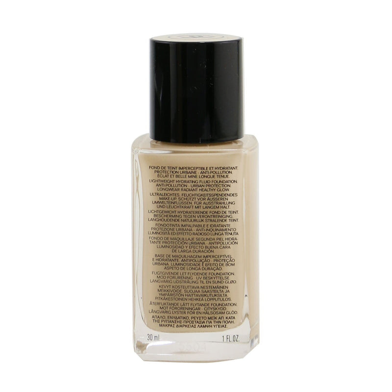 Chanel Les Beiges Teint Belle Mine Naturelle Healthy Glow Hydration And Longwear Foundation - # B20  30ml/1oz