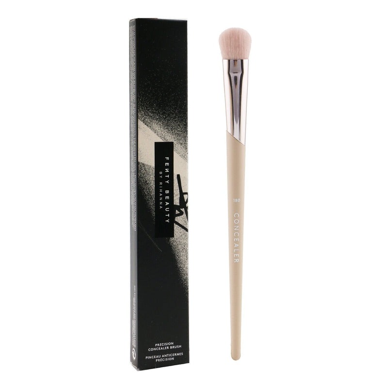 Fenty Beauty by Rihanna Precision Concealer Brush 180 