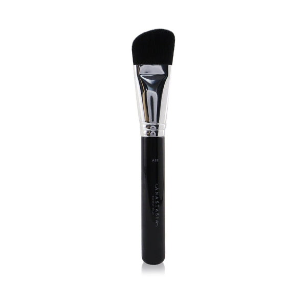 Anastasia Beverly Hills Angled Chiseler Pro Brush A18