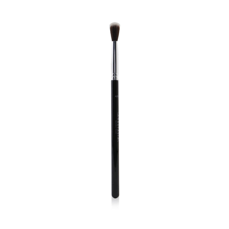 Anastasia Beverly Hills Crease Blending Pro Brush A26