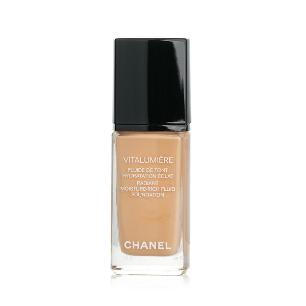 CHANEL Le Blanc Cushion Brightening Gentle Touch Foundation (Case + Refill)  ~ #30 Beige