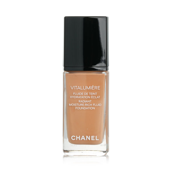 Chanel Vitalumiere Radiant Moisture Rich Fluid Foundation - #40 Beige  30ml/1oz