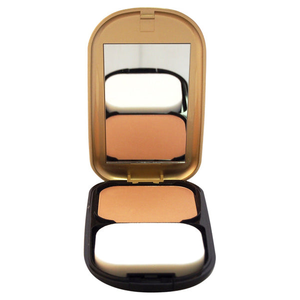 Max Factor Facefinity Compact Foundation - 05 Sand by Max Factor for Women - 0.4 oz Foundation